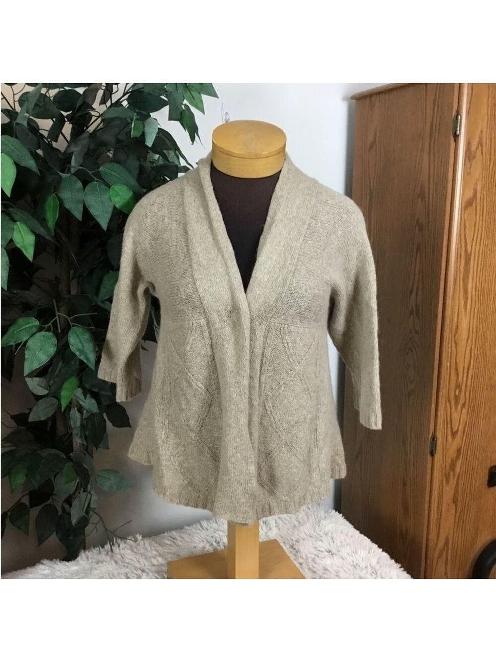 Dress Barn tan one snap closure 3/4 sleeve cardigan Woman’s size Large